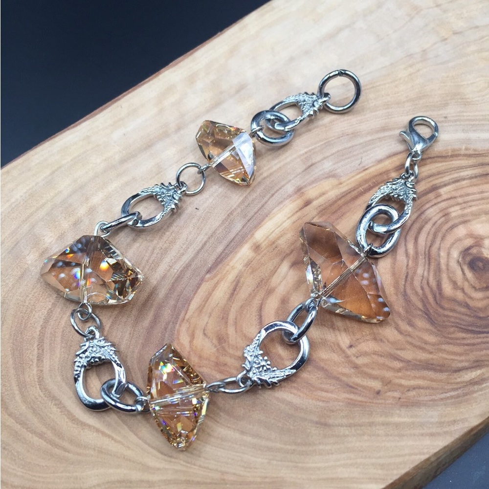 Bracelet with genuine Swarovski Crystals (NEW)